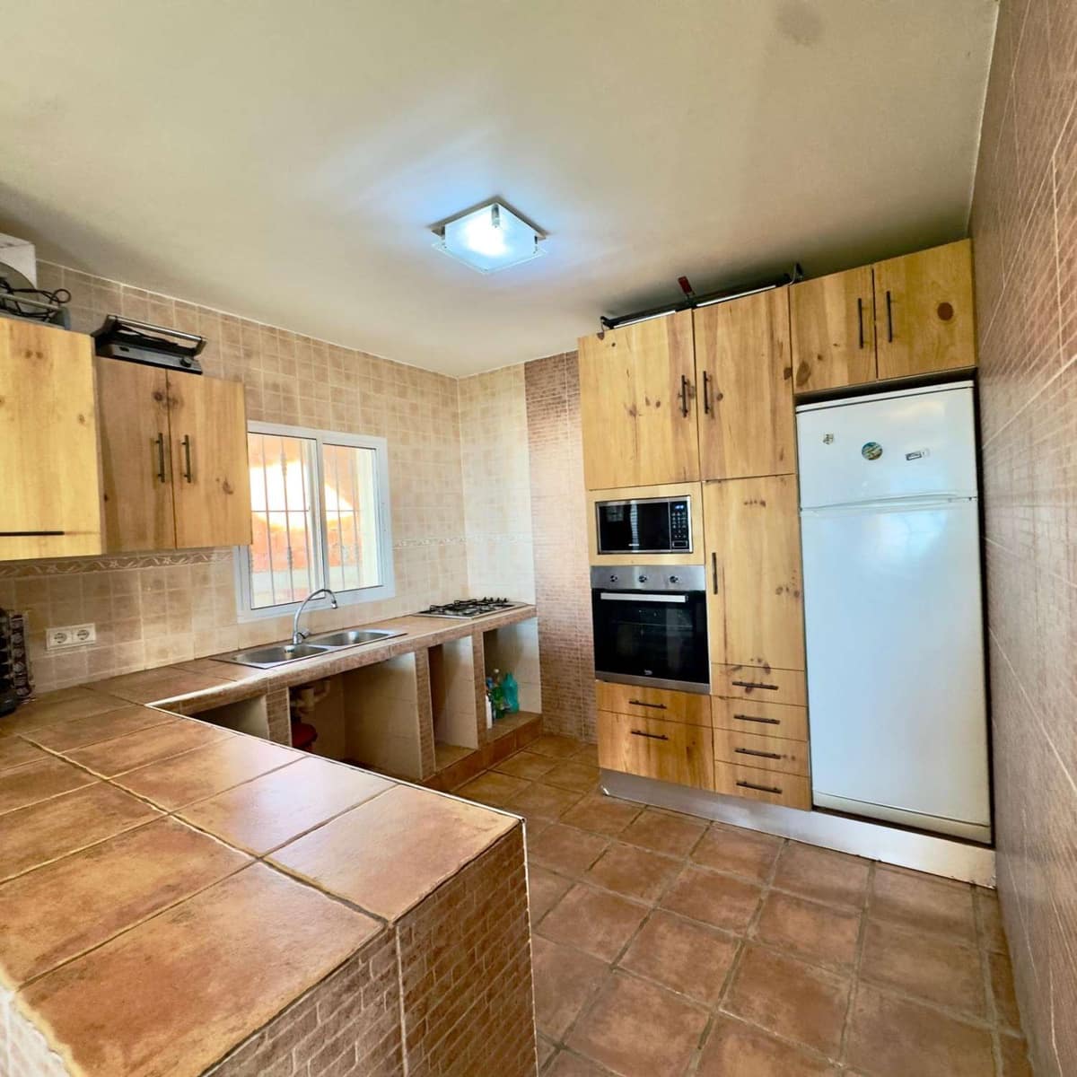 3 chambre Finca/Maison de Campagne à vendre à Velez-Malaga - 340 000 € (Ref: 9518458)