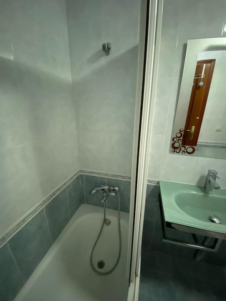 2 makuuhuone Huoneisto vuokrattavana paikassa Torrox - 850 € (Ref: 9523971)