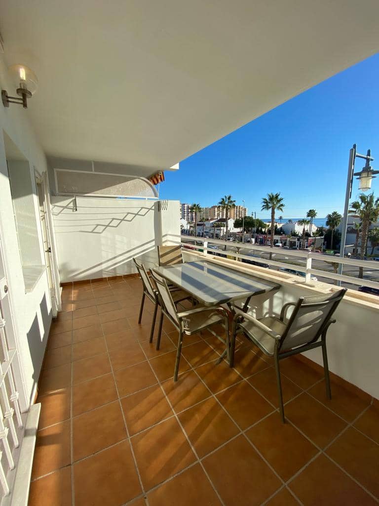2 makuuhuone Huoneisto vuokrattavana paikassa Torrox - 850 € (Ref: 9523971)