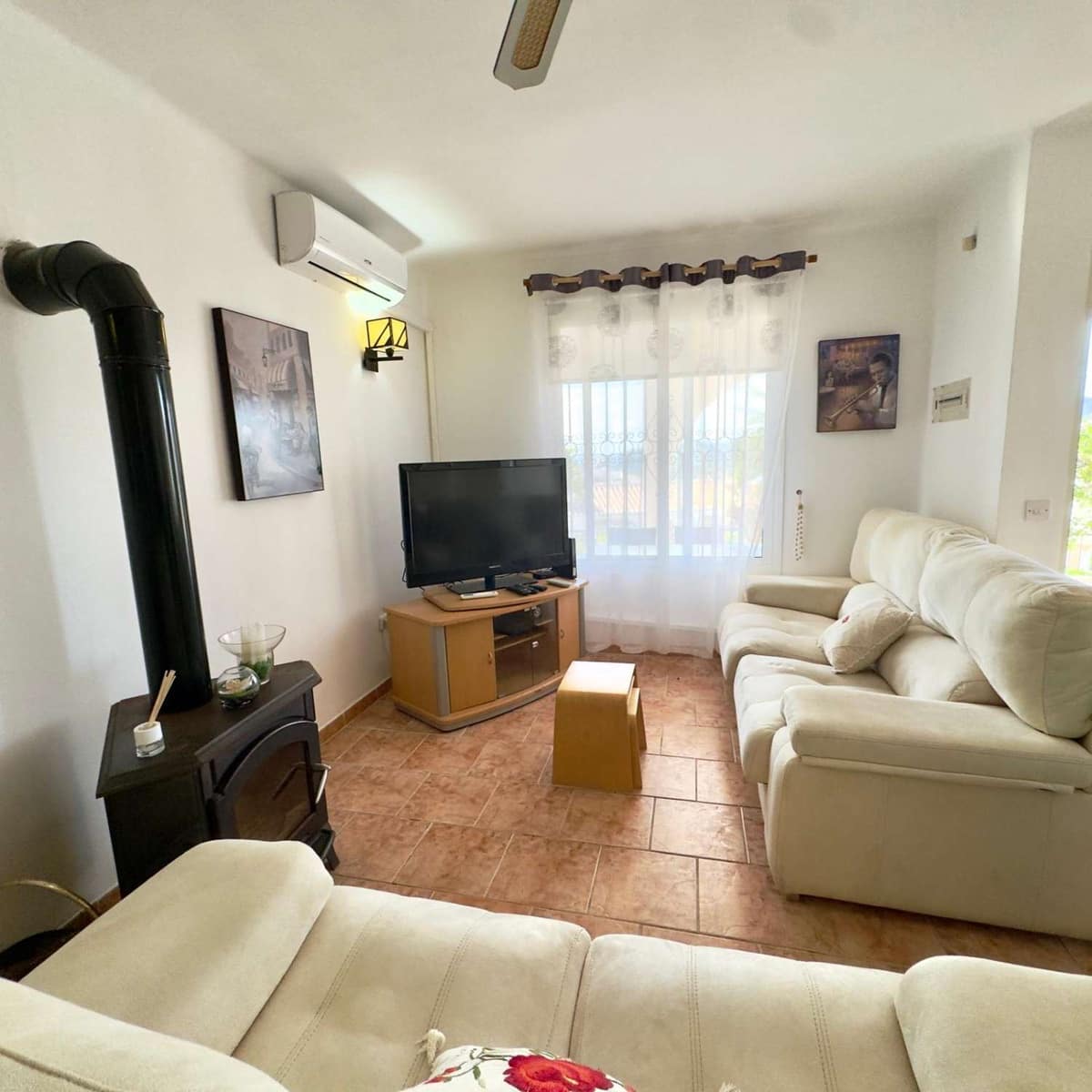 2 chambre Villa/Maison Mitoyenne à vendre à Nerja avec piscine garage - 295 000 € (Ref: 9535519)