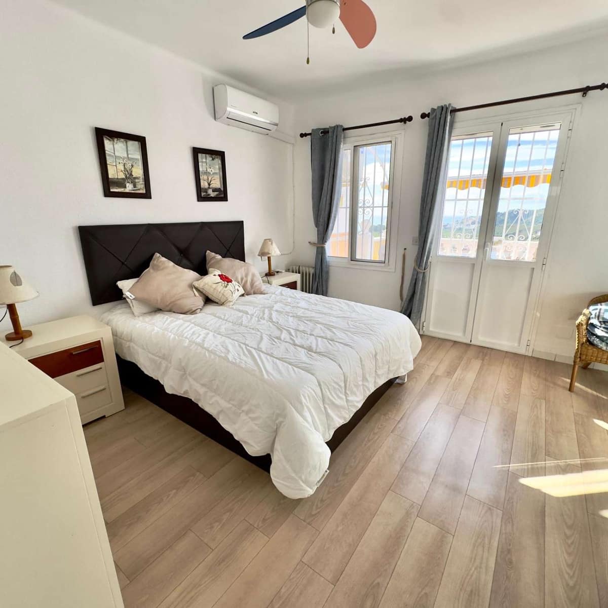 2 chambre Villa/Maison Mitoyenne à vendre à Nerja avec piscine garage - 295 000 € (Ref: 9535519)