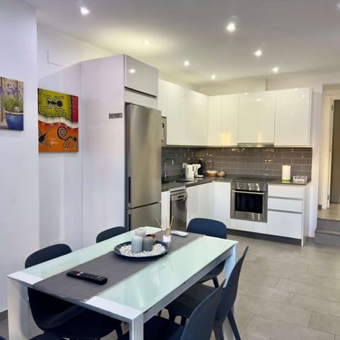 2 camera da letto Appartamento sulla Spiaggia in vendita in Nerja con piscina - 310.000 € (Rif: 9554566)