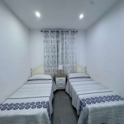 2 camera da letto Appartamento sulla Spiaggia in vendita in Nerja con piscina - 310.000 € (Rif: 9554566)