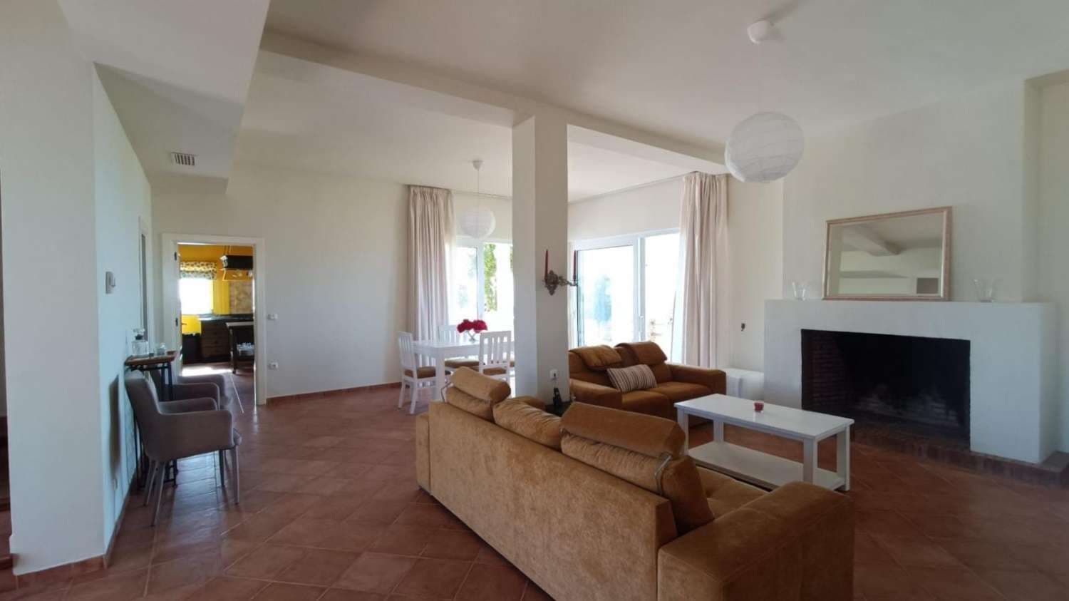3 chambre Villa/Maison à vendre à Torrox-Costa avec piscine - 670 000 € (Ref: 9585399)