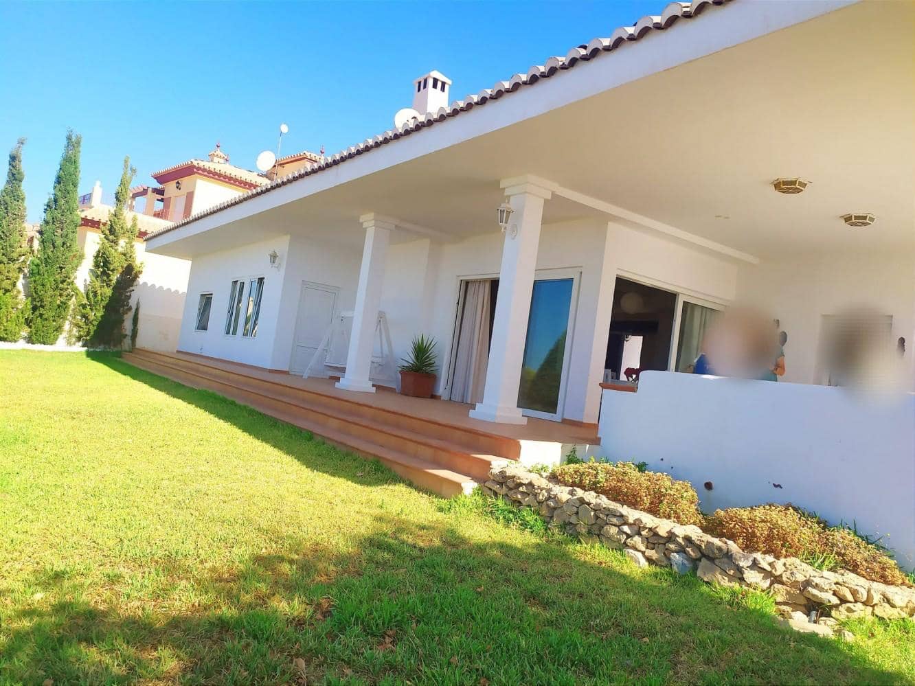 3 chambre Villa/Maison à vendre à Torrox-Costa avec piscine - 670 000 € (Ref: 9585399)