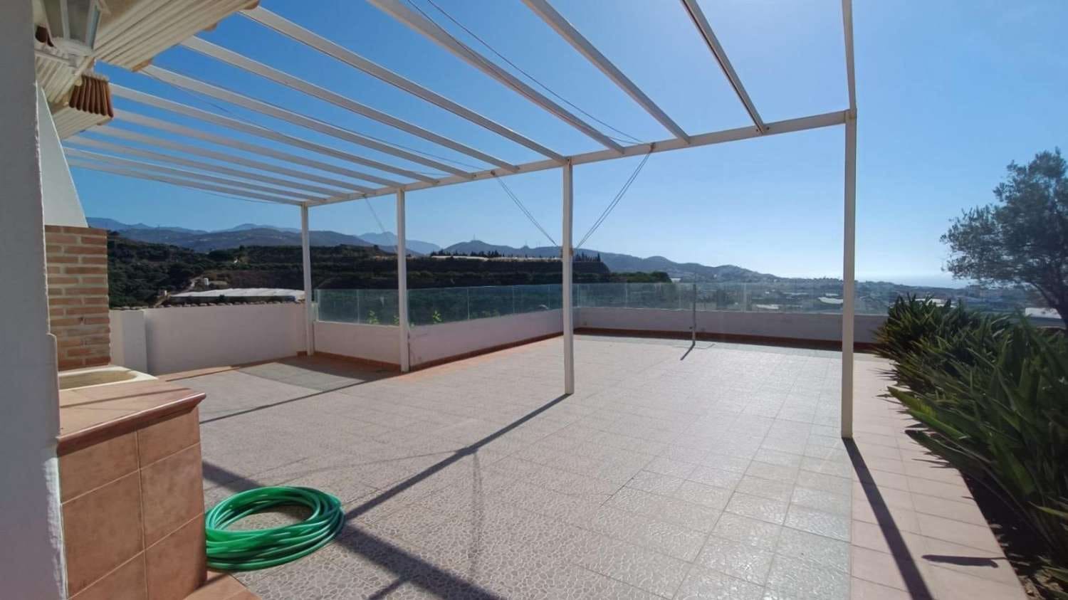 3 chambre Villa/Maison à vendre à Torrox-Costa avec piscine - 670 000 € (Ref: 9585399)