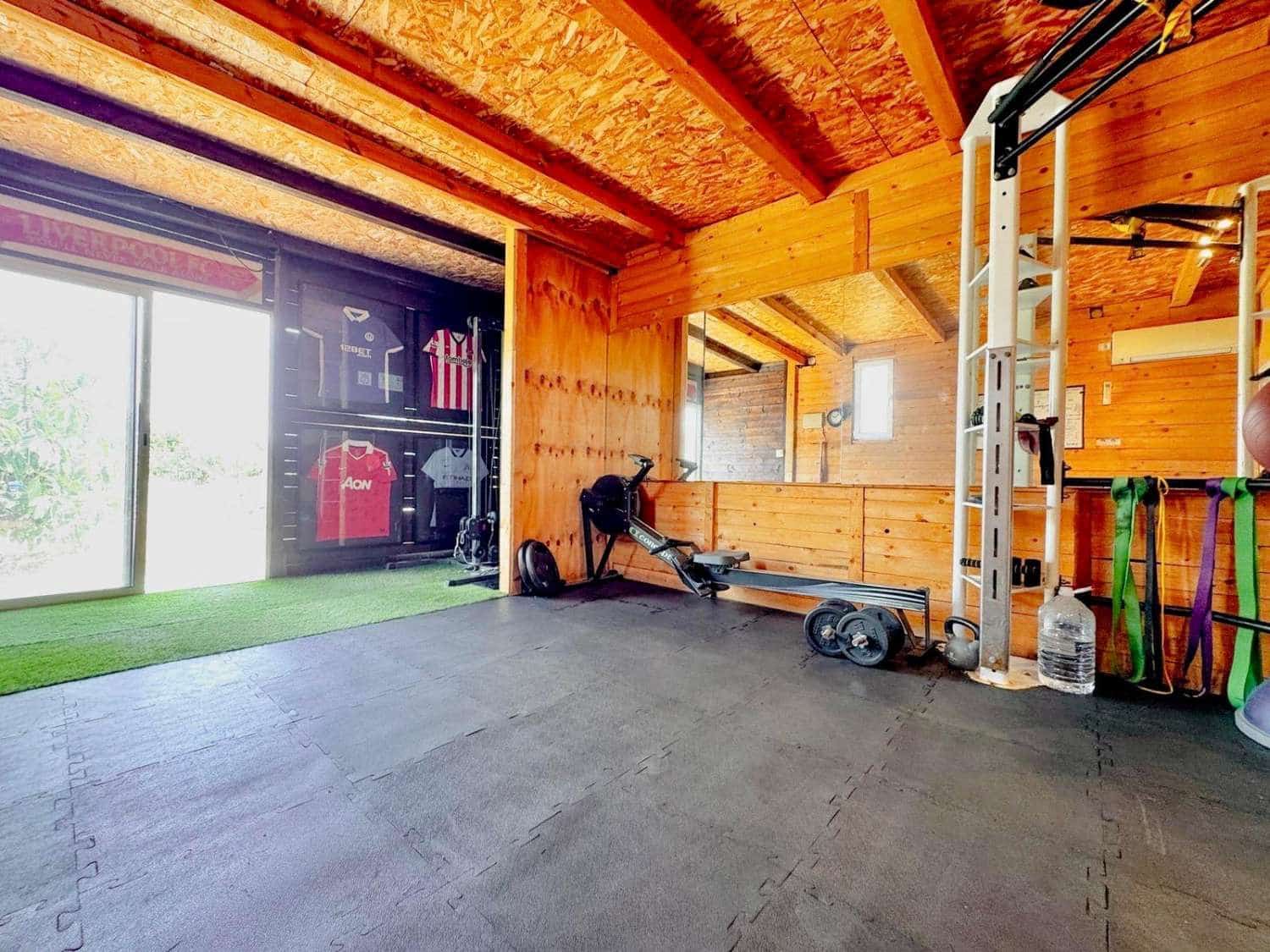 6 quarto Moradia para venda em Nerja com piscina - 1 099 000 € (Ref: 9614725)