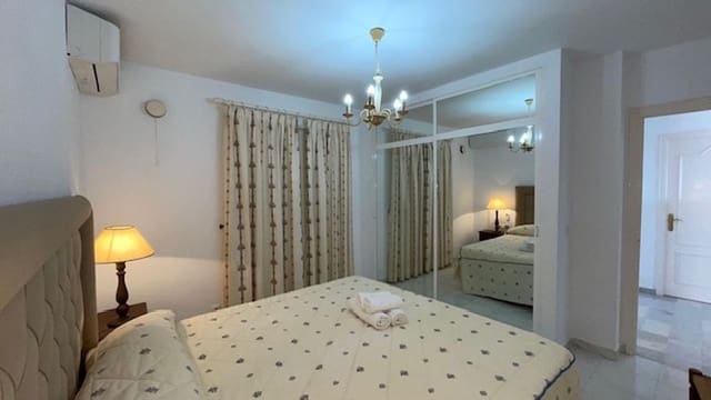 4 sypialnia Willa na sprzedaż w Capistrano, Nerja - 699 000 € (Ref: 9719491)