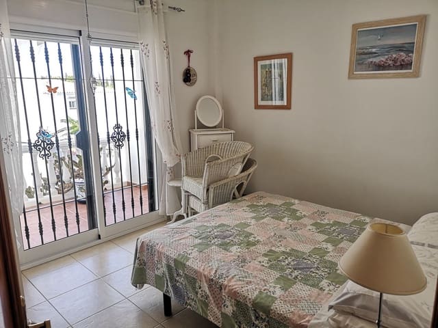 3 sypialnia Dom na sprzedaż w Urbanización Santa Rosa, Torrox z basenem - 425 000 € (Ref: 9719492)