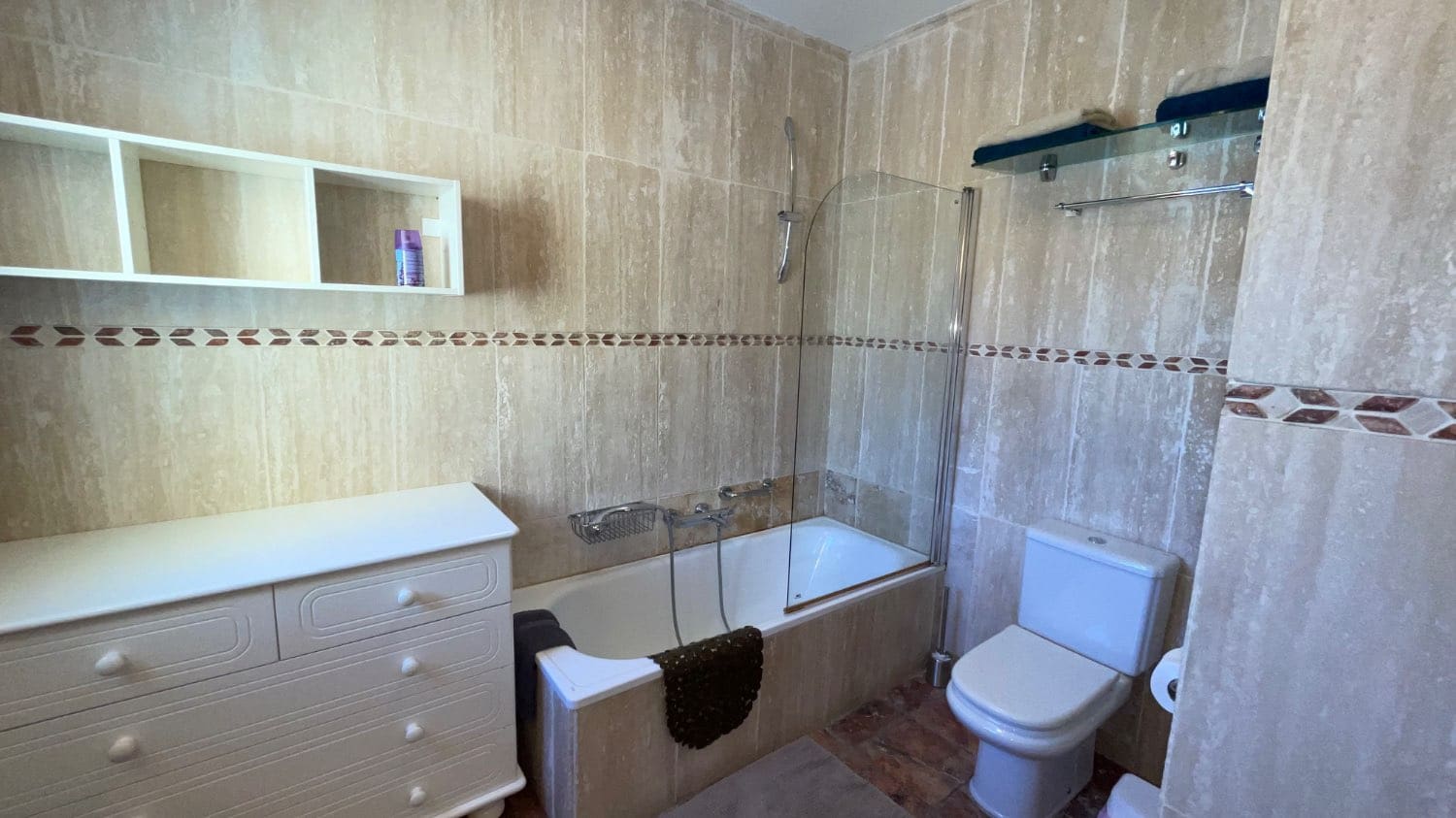 3 slaapkamer Rijtjeshuis te koop in Torrox-Costa met zwembad - € 469.000 (Ref: 9719493)