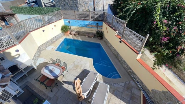 3 sovrum Radhus till salu i El Peñoncillo, Torrox med pool - 469 000 € (Ref: 9719493)