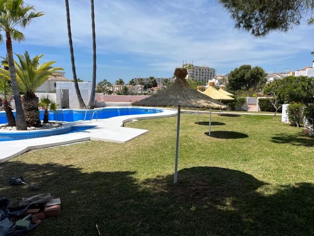 3 chambre Villa/Maison Mitoyenne à vendre à Burriana, Nerja avec piscine - 565 000 € (Ref: 9719494)