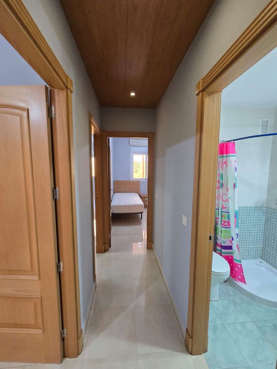 Piso de 2 habitaciones en Torrox en venta - 305.000 € (Ref: 9830640)
