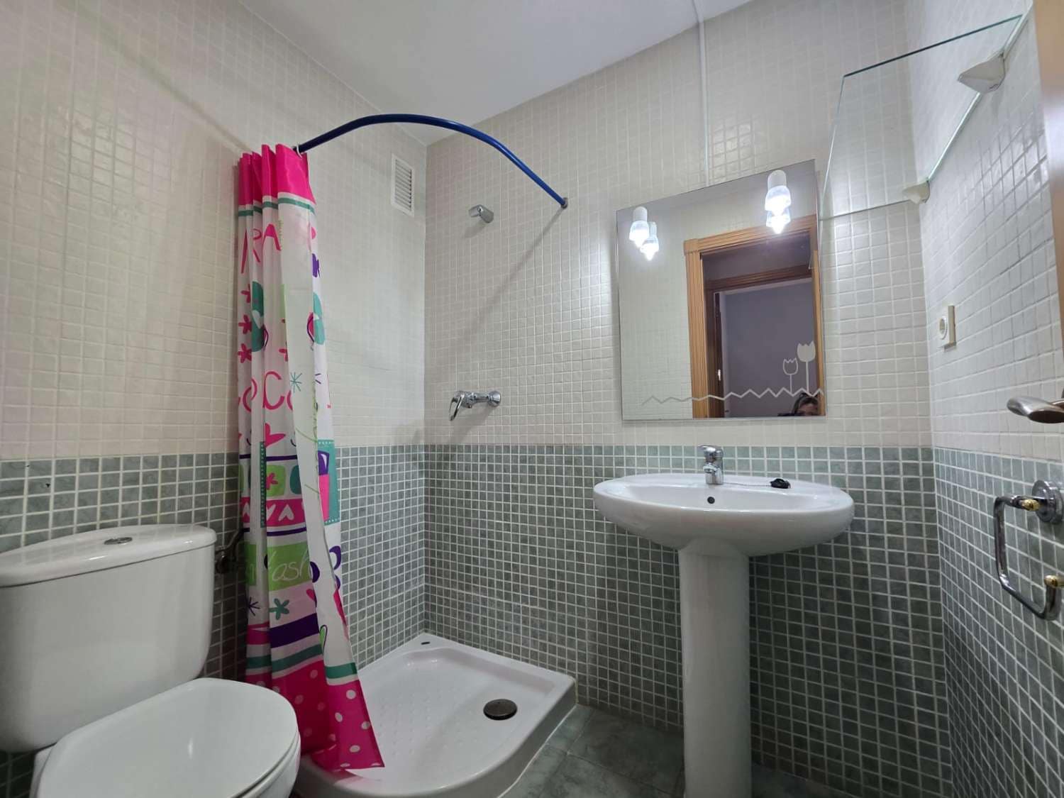 Piso de 2 habitaciones en Torrox en venta - 305.000 € (Ref: 9830640)