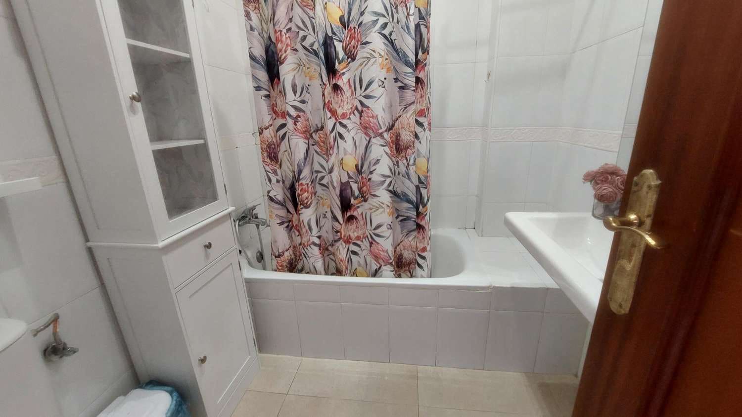 2 bedroom Beach Apartment for sale in Nerja - € 315,000 (Ref: 9833257)