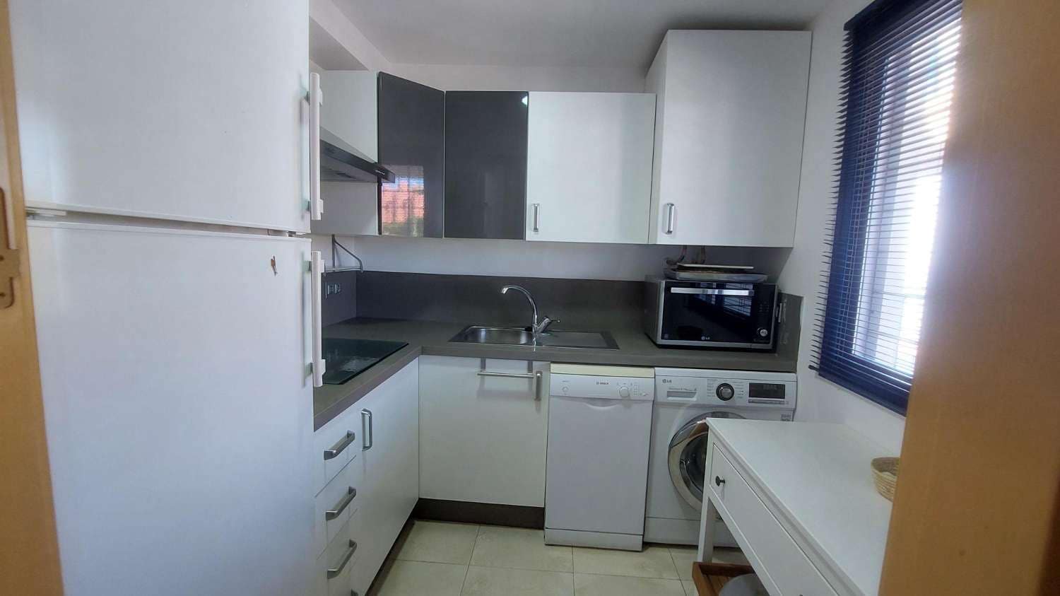 3 bedroom Penthouse for sale in Torrox - € 420,000 (Ref: 9848996)