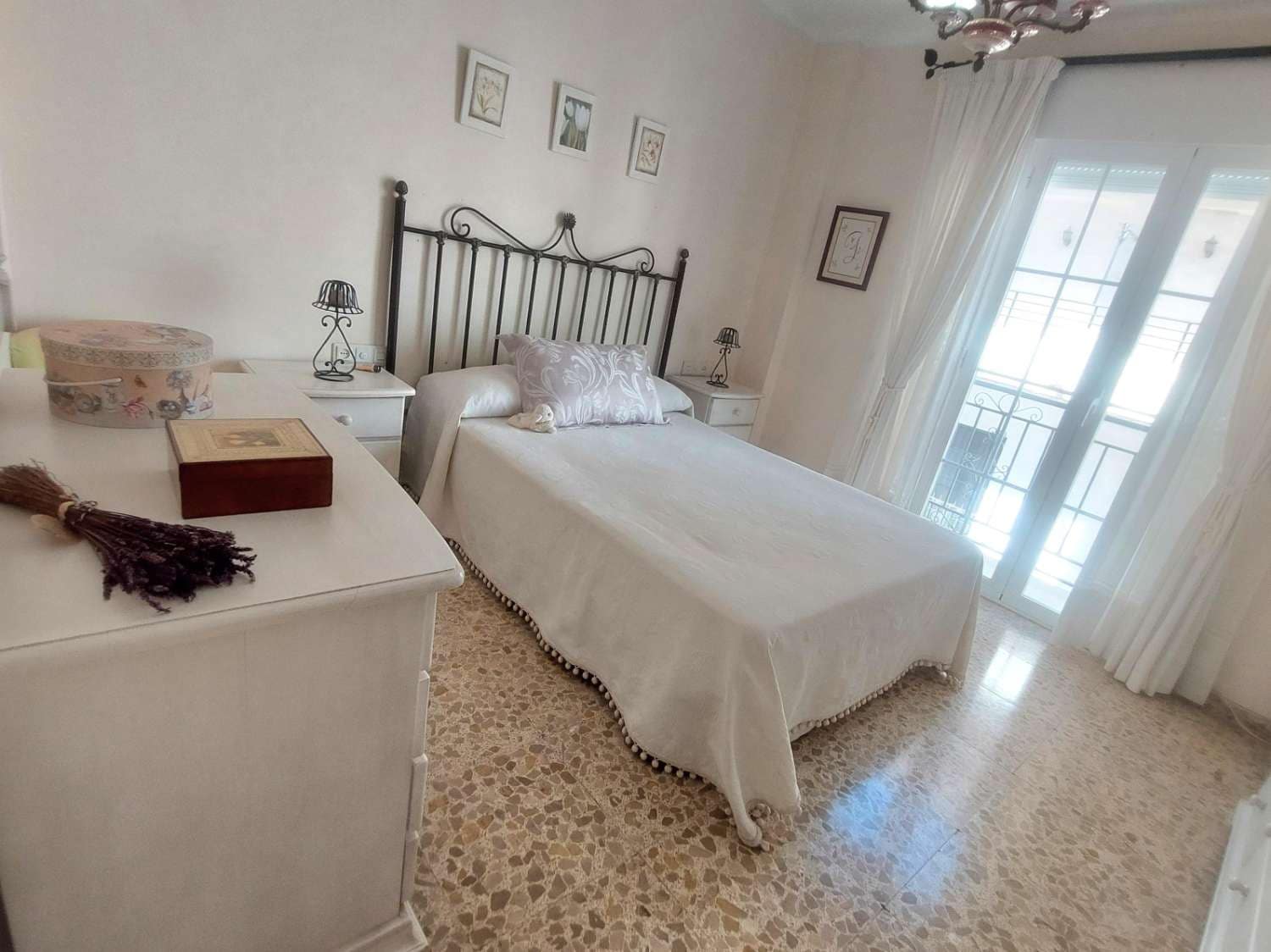 3 soveværelse Lejlighed til salg i Nerja - € 485.000 (Ref: 9854916)