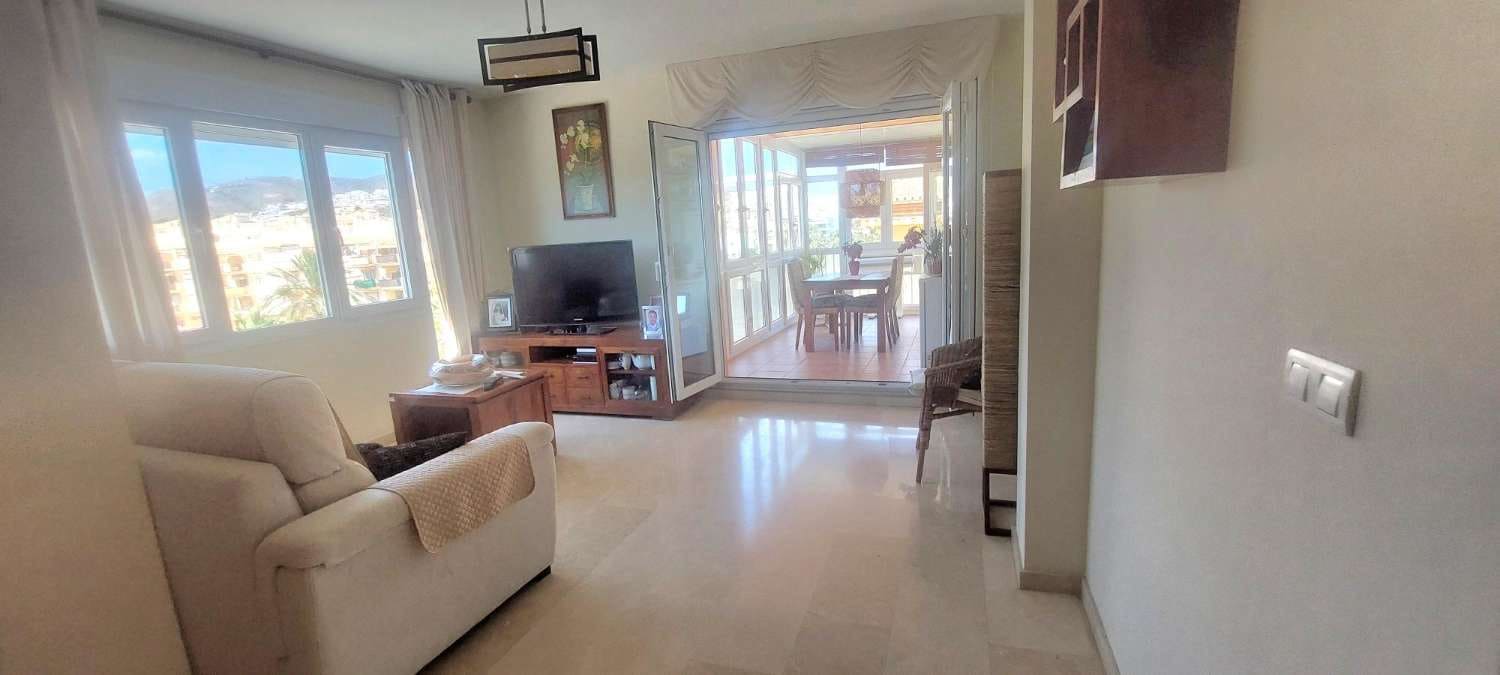 Apartamento Playa de 2 habitaciones en Torrox en venta - 365.000 € (Ref: 9893697)
