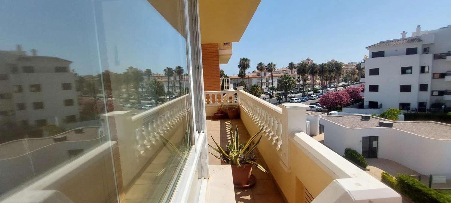 2 sypialnia Apartament na sprzedaż w Torrox z basenem - 260 000 € (Ref: 9935493)