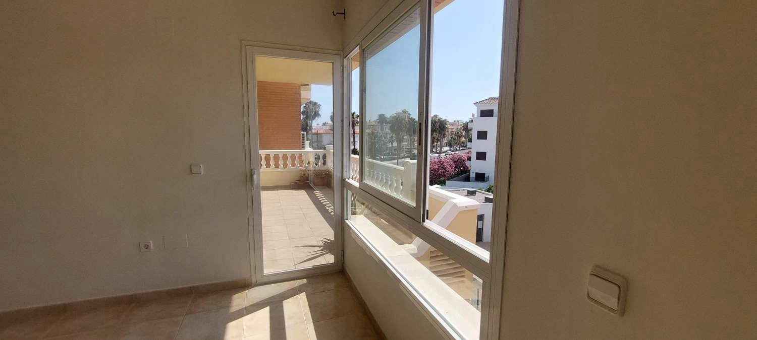 2 sypialnia Apartament na sprzedaż w Torrox z basenem - 260 000 € (Ref: 9935493)