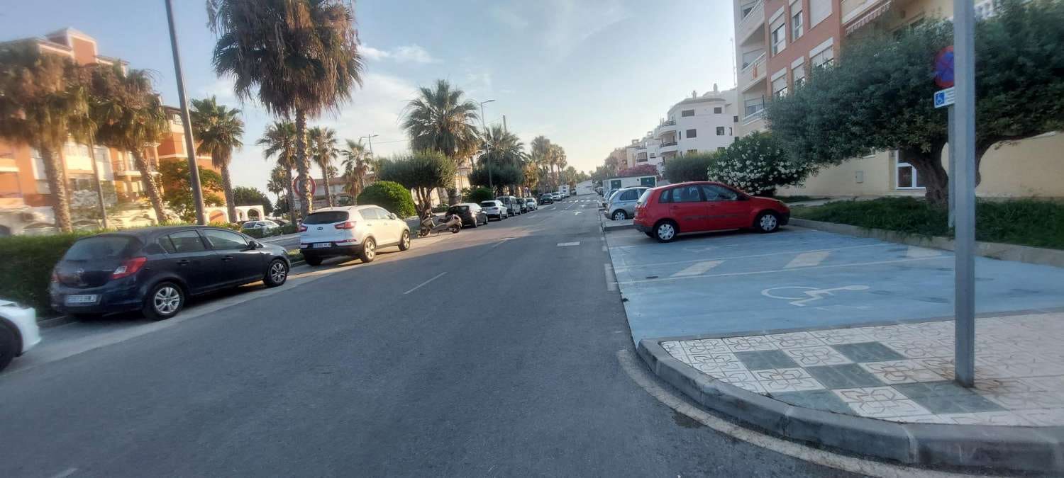 2 sypialnia Apartament na sprzedaż w Torrox z basenem - 260 000 € (Ref: 9935493)