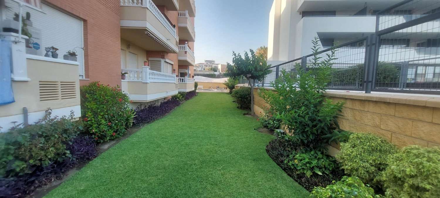 2 sypialnia Apartament na sprzedaż w Torrox z basenem - 260 000 € (Ref: 9935493)