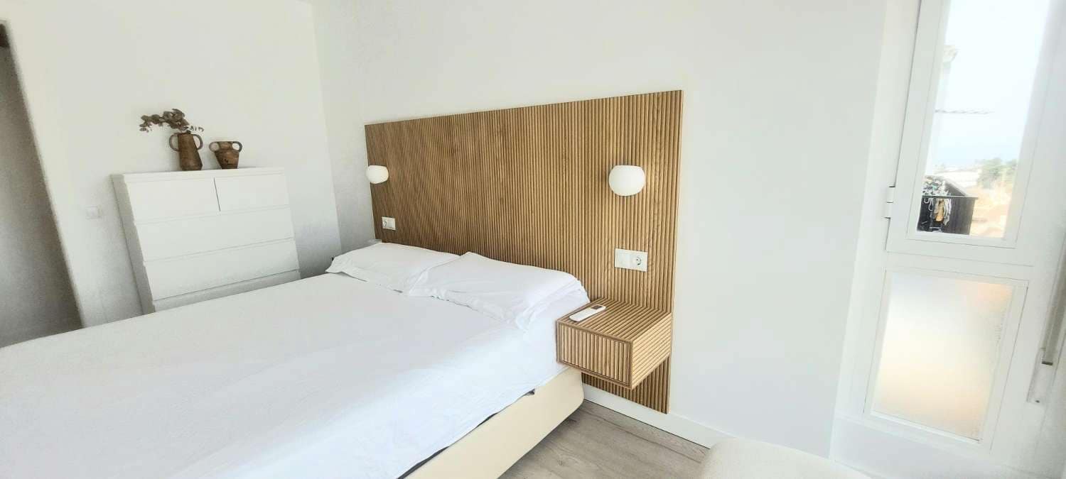 2 bedroom Flat for sale in Torrox-Costa with pool - € 275,000 (Ref: 9972842)