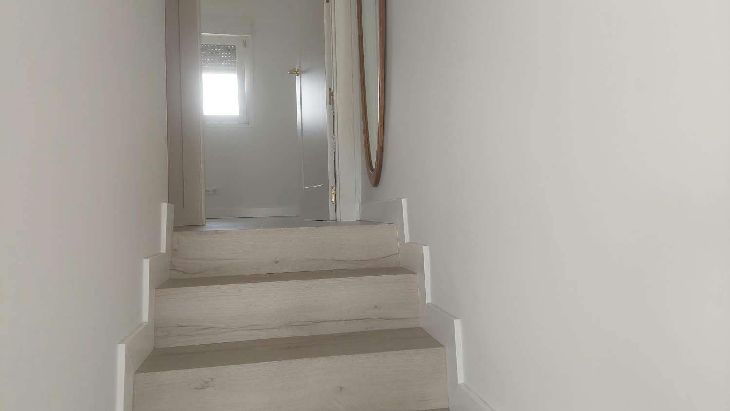2 bedroom Flat for sale in Torrox-Costa with pool - € 275,000 (Ref: 9972842)