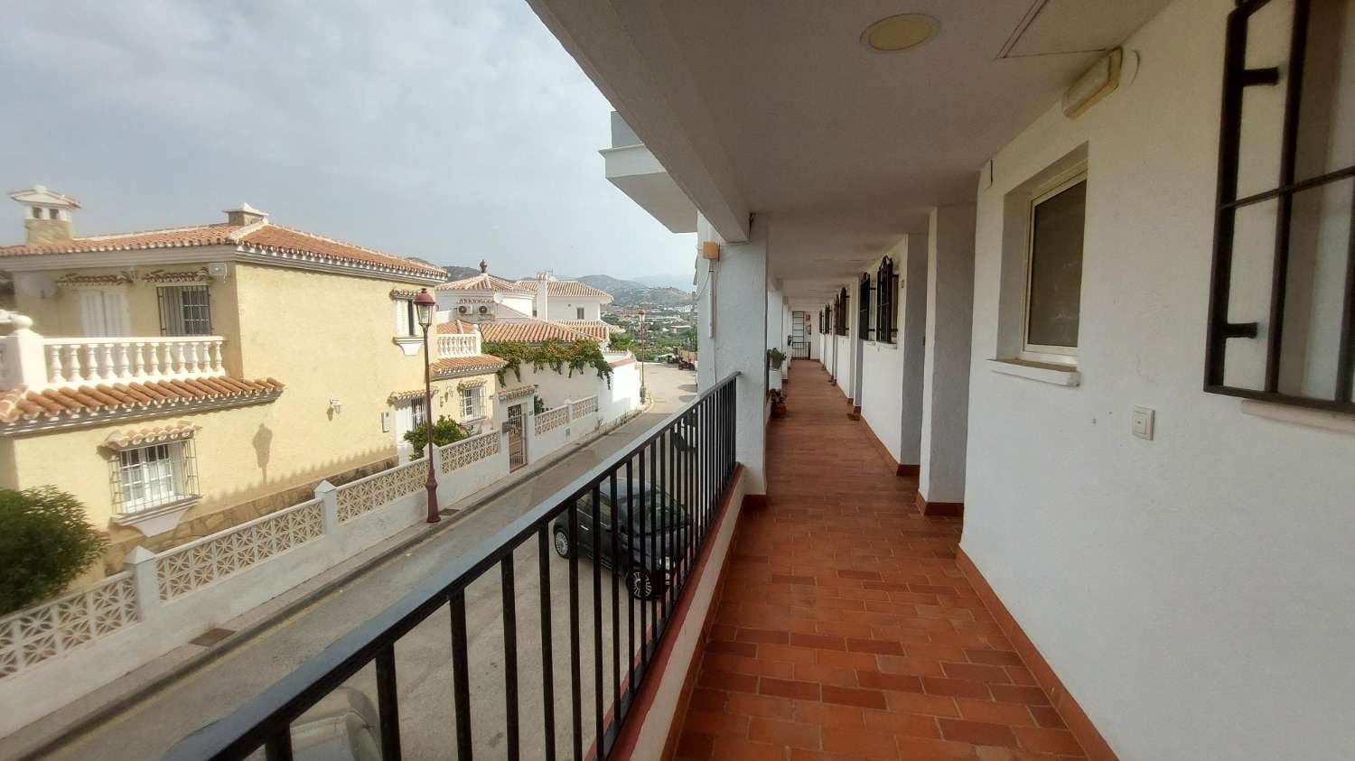 2 bedroom Flat for sale in Torrox-Costa with pool - € 275,000 (Ref: 9972842)