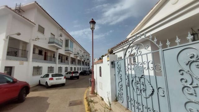 Piso de 2 habitaciones en Urbanización Santa Rosa, Torrox en venta con piscina - 275.000 € (Ref: 9972842)