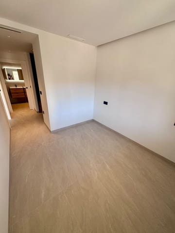 Apartamento de 3 habitaciones en Centro, Torrevieja en venta - 285.000 € (Ref: 10171714)