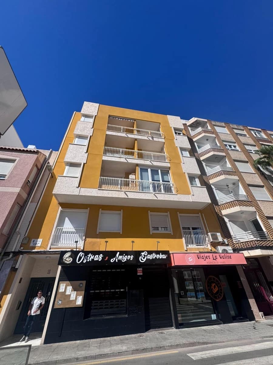 3 sypialnia Apartament na sprzedaż w Torrevieja - 285 000 € (Ref: 10171714)