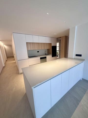Apartamento de 3 habitaciones en Centro, Torrevieja en venta - 285.000 € (Ref: 10171714)