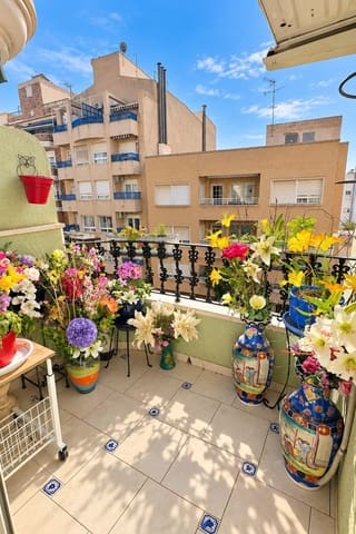 3 camera da letto Appartamento da affittare in Centro, Torrevieja - 1.200 € (Rif: 10171715)