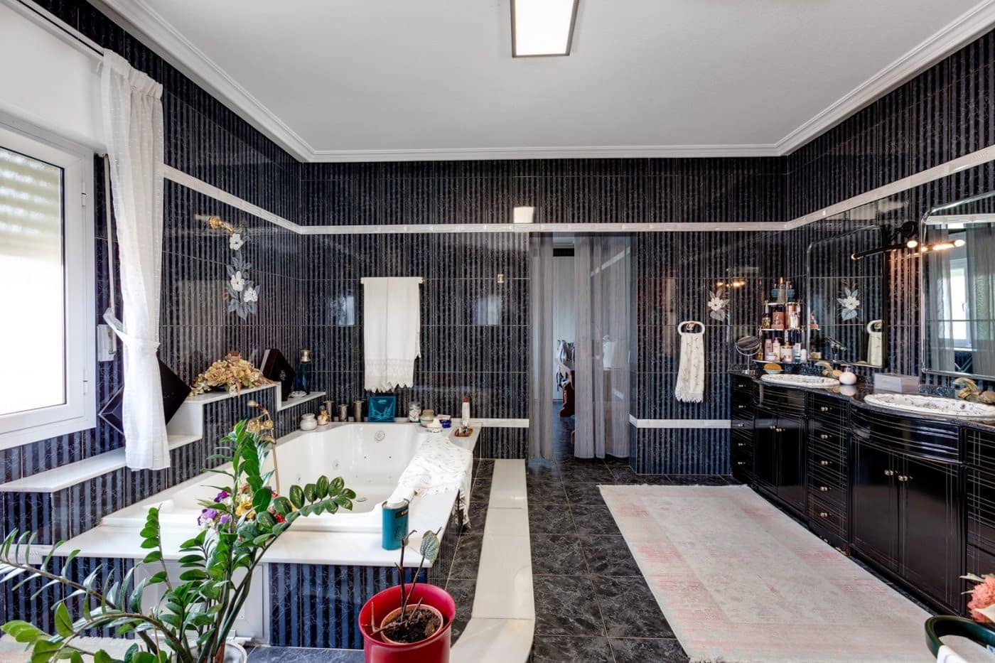 5 soveværelse Villa til salg i San Luis med swimmingpool garage - € 850.000 (Ref: 6900490)