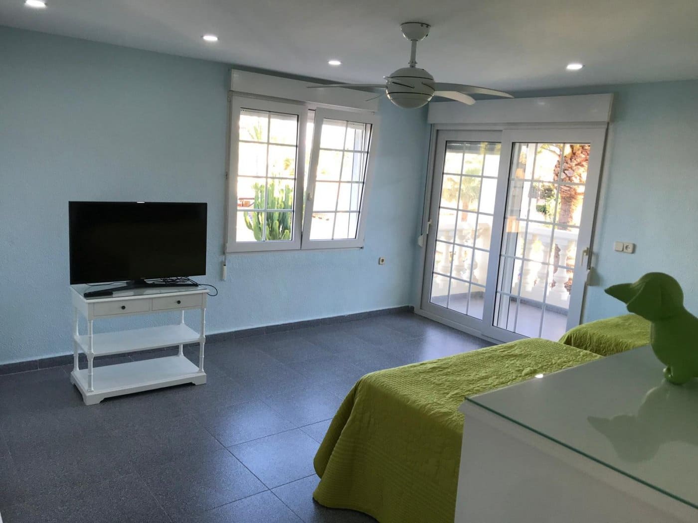 6 soveværelse Villa til salg i Cabo Roig med swimmingpool garage - € 1.590.000 (Ref: 6961054)