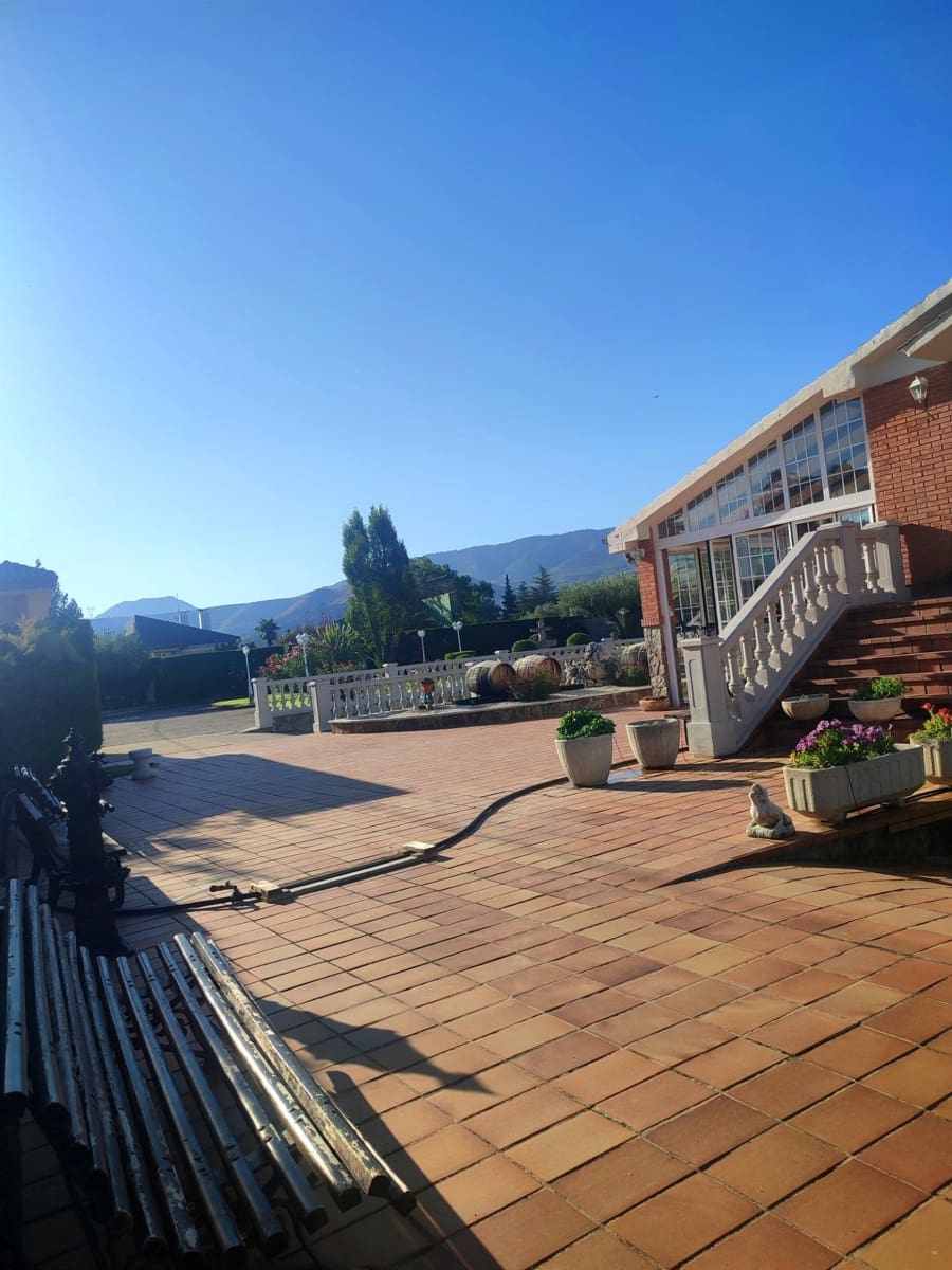 5 soverom Finca/Herregård til salgs i Albelda de Iregua med svømmebasseng garasje - € 1 000 000 (Ref: 7819064)