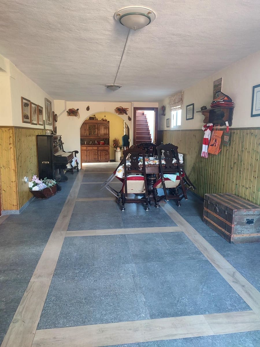 5 soverom Finca/Herregård til salgs i Albelda de Iregua med svømmebasseng garasje - € 1 000 000 (Ref: 7819064)