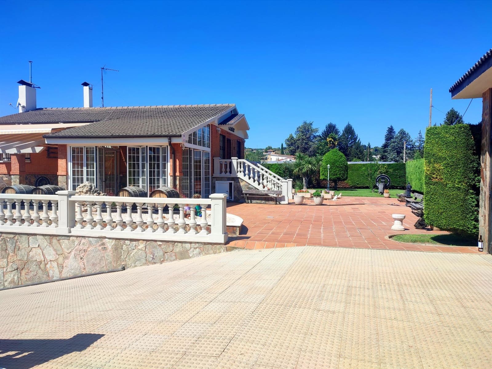 5 soverom Finca/Herregård til salgs i Albelda de Iregua med svømmebasseng garasje - € 1 000 000 (Ref: 7819064)