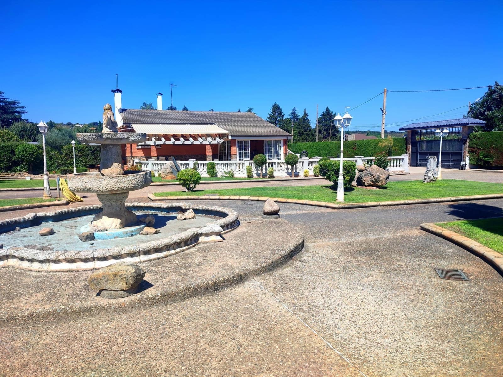 5 soverom Finca/Herregård til salgs i Albelda de Iregua med svømmebasseng garasje - € 1 000 000 (Ref: 7819064)