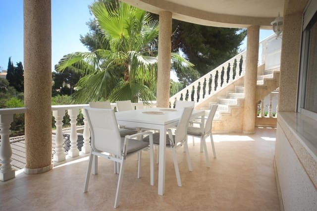 4 sypialnia Willa na sprzedaż w Orihuela Costa, Orihuela z basenem garażem - 799 000 € (Ref: 8133864)