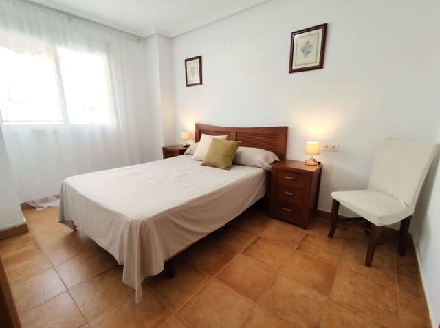 2 sovrum Lägenhet att hyra i Centro, Torrevieja med pool - 800 € (Ref: 8445924)