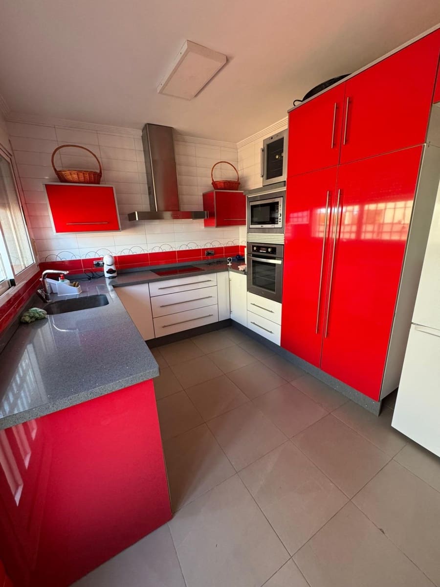 3 bedroom Villa for sale in Los Balcones with pool garage - € 385,000 (Ref: 8564846)