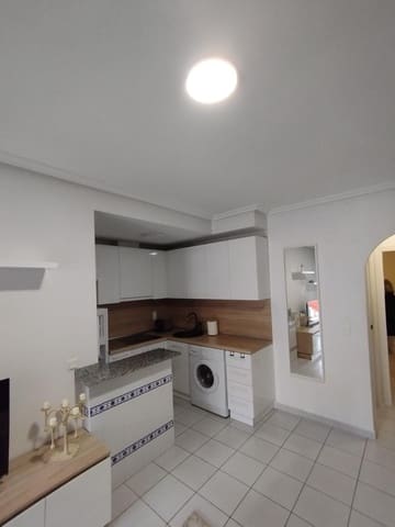Bungalow de 1 habitación en Torreblanca, Torrevieja en alquiler con piscina - 700 € (Ref: 8886290)