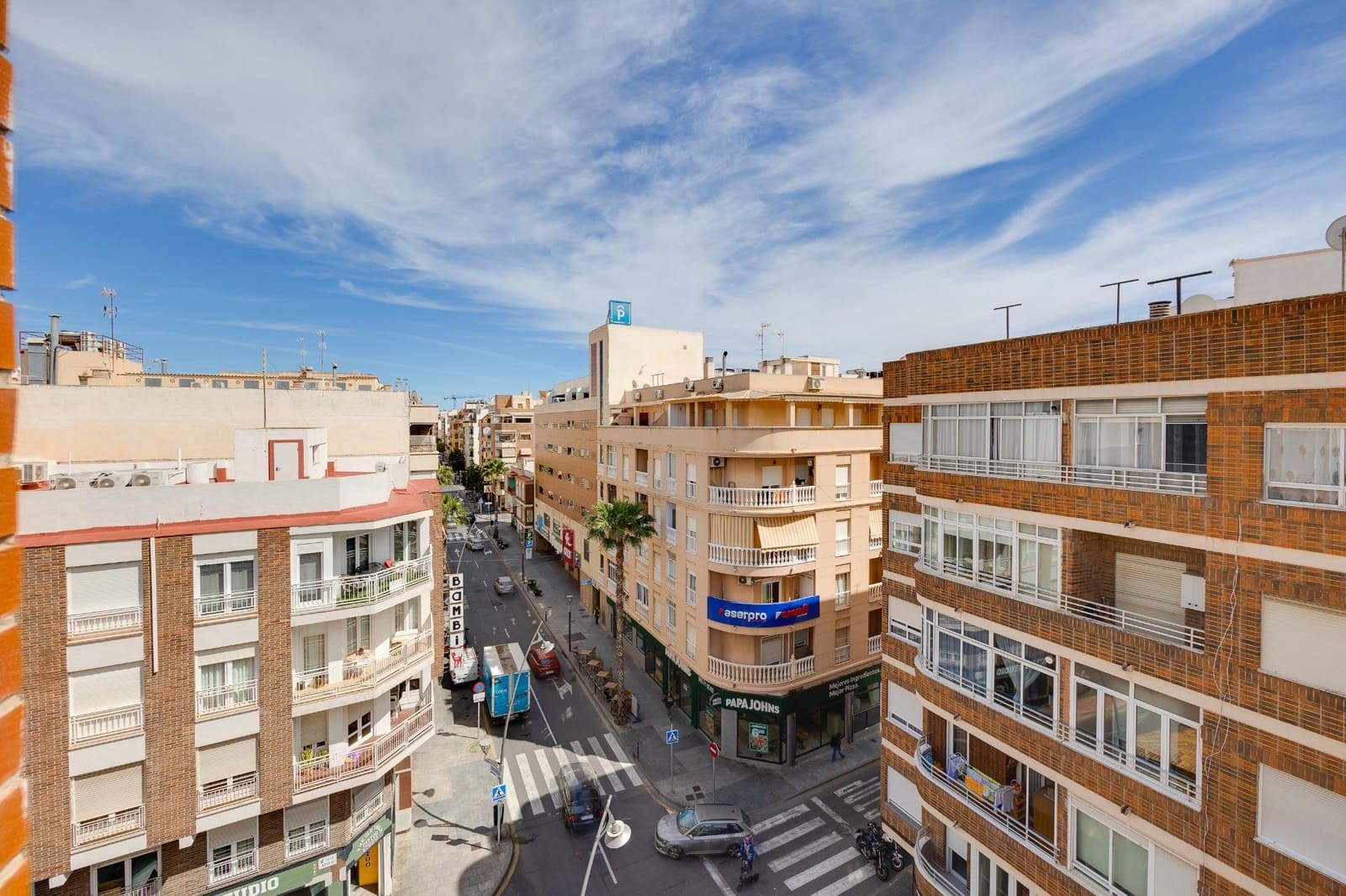 3 soverom Penthouse til leie i Torrevieja - € 1 600 (Ref: 8915446)