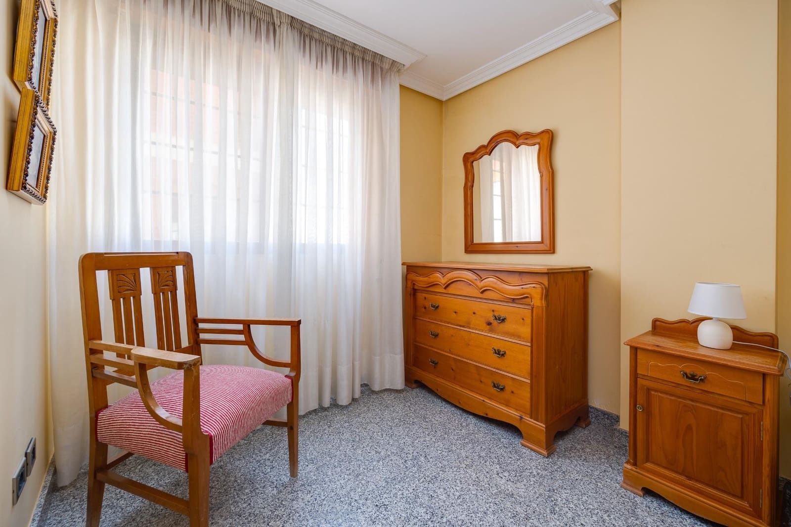 3 soverom Penthouse til leie i Torrevieja - € 1 600 (Ref: 8915446)