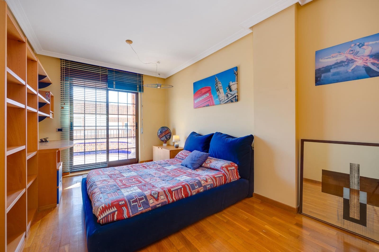 3 soverom Penthouse til leie i Torrevieja - € 1 600 (Ref: 8915446)