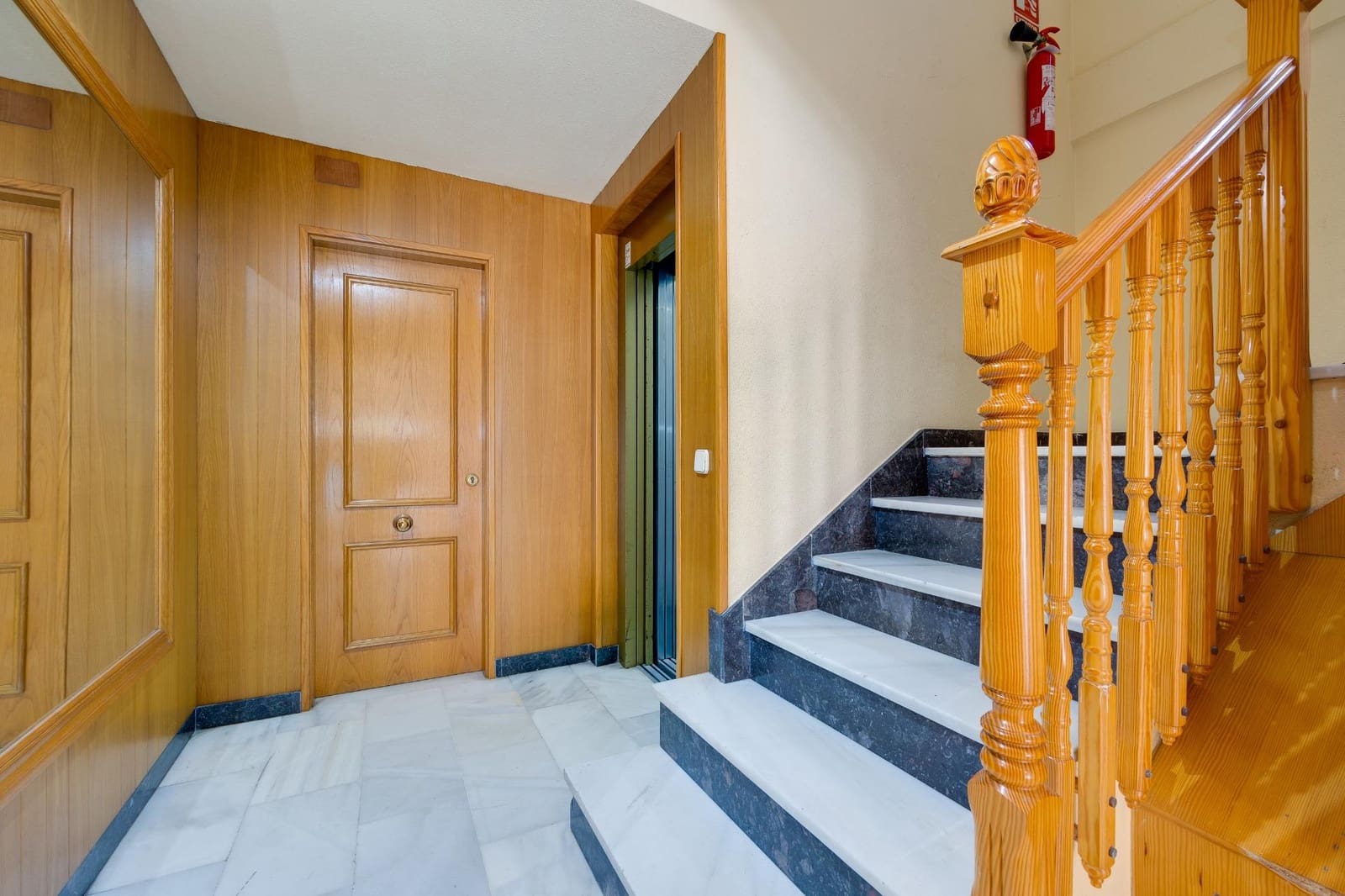 3 soverom Penthouse til leie i Torrevieja - € 1 600 (Ref: 8915446)