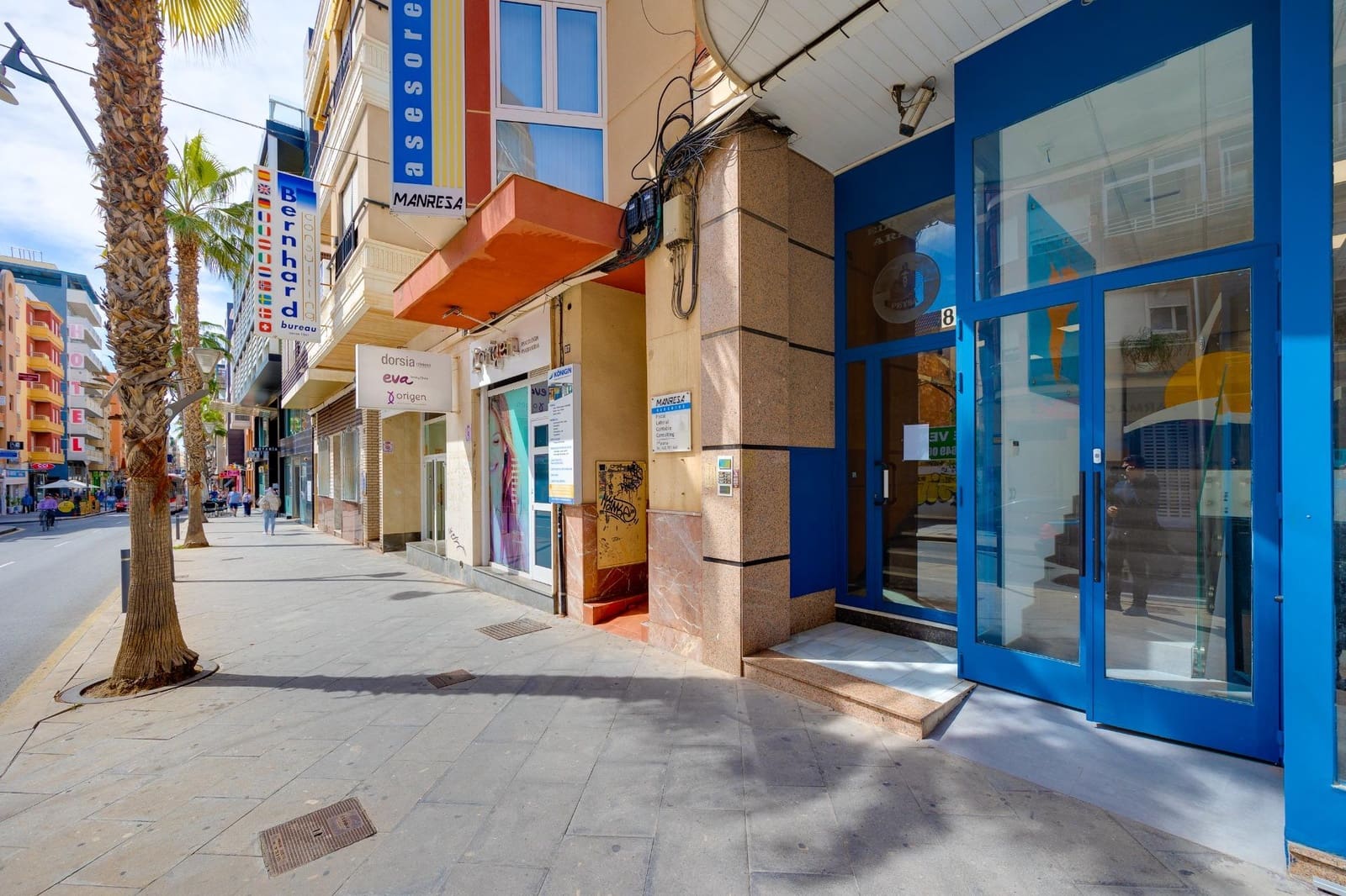 3 soverom Penthouse til leie i Torrevieja - € 1 600 (Ref: 8915446)