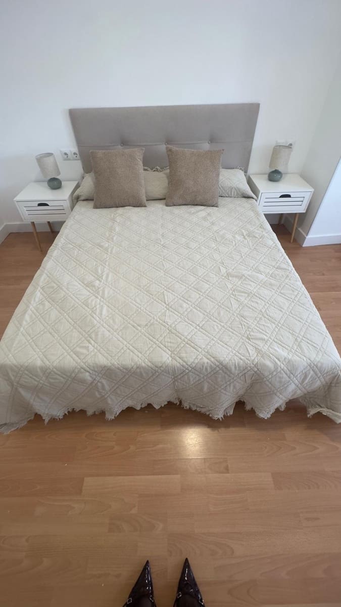 3 slaapkamer Appartement te huur in Torrevieja - € 750 (Ref: 8950635)